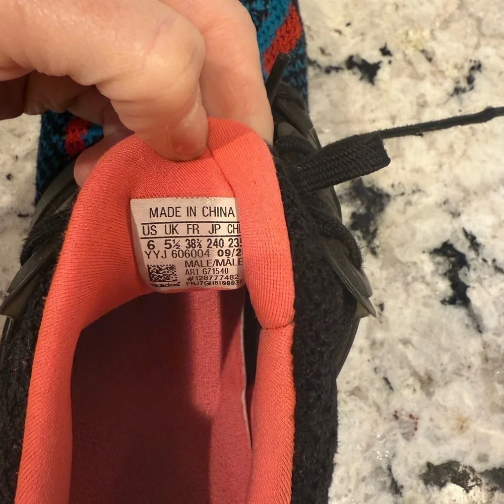 adidas Ultra Boost 5.0 DNA Black Legend Ink Turbo